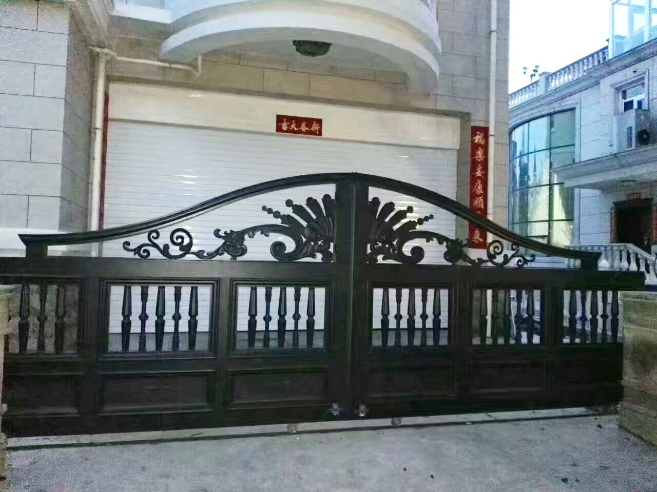 别墅室外门